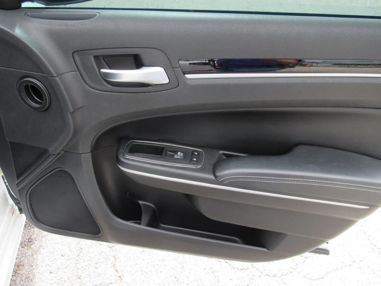 Chrysler 300 300S RWD 2019