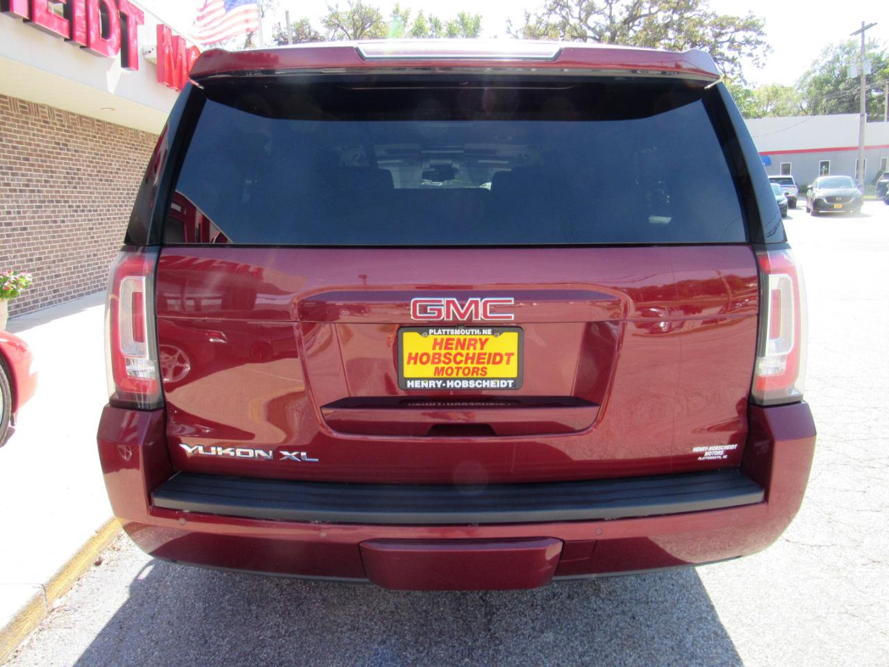 GMC Yukon XL SLT 4WD 2018