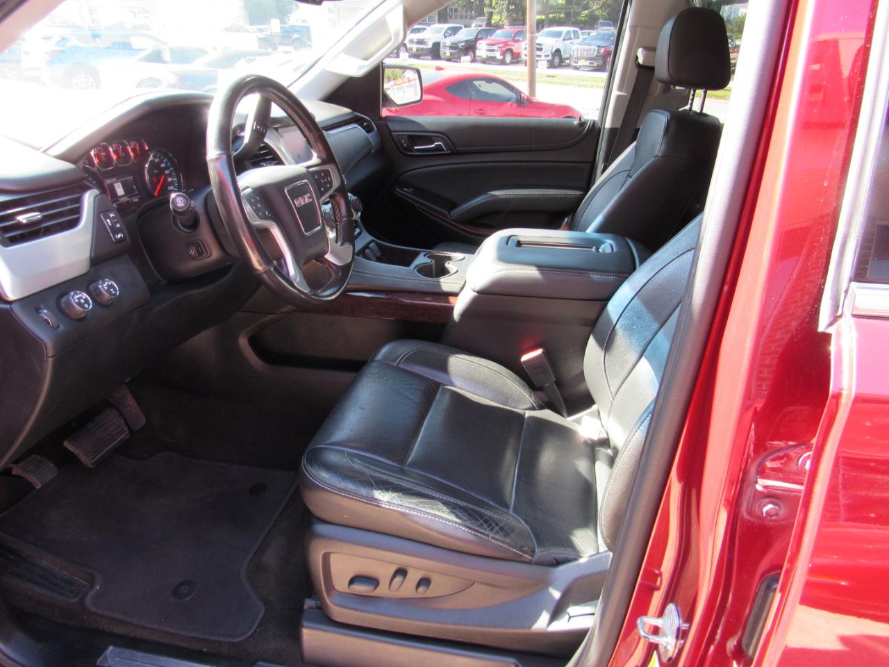 GMC Yukon XL SLT 4WD 2018