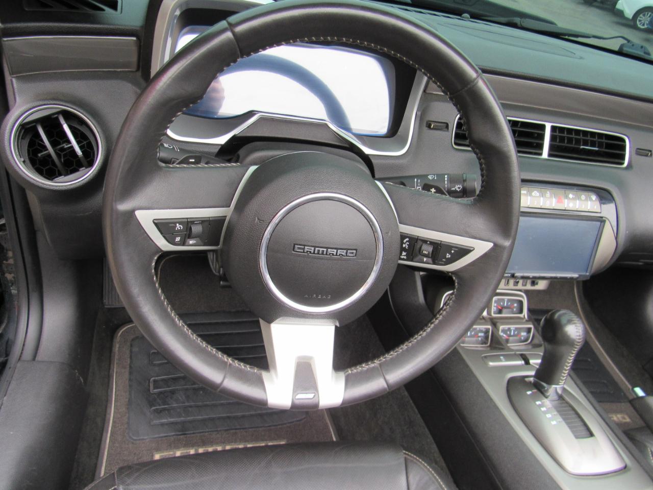 Chevrolet Camaro 2SS Convertible 2011