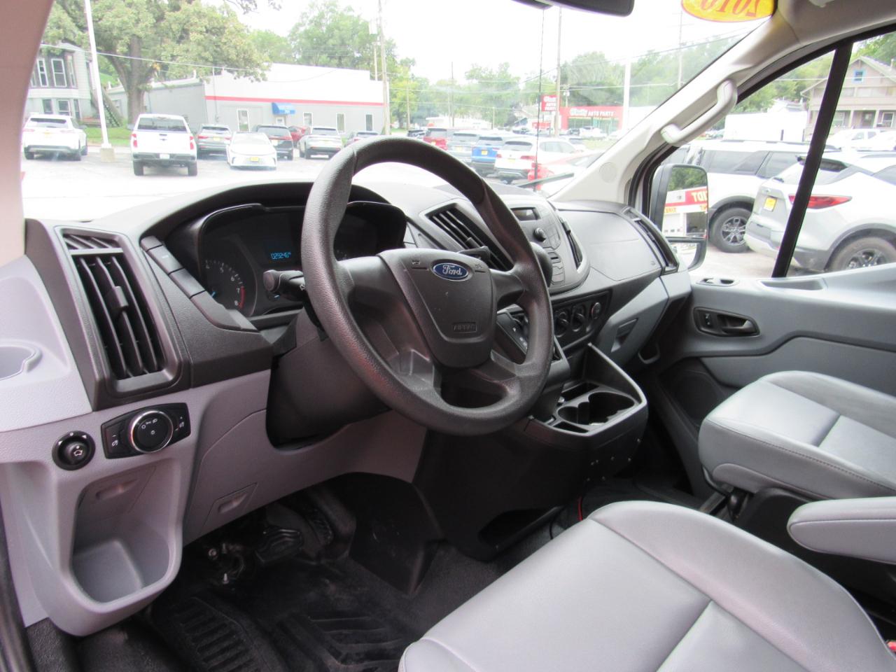 Ford Transit Wagon  2016