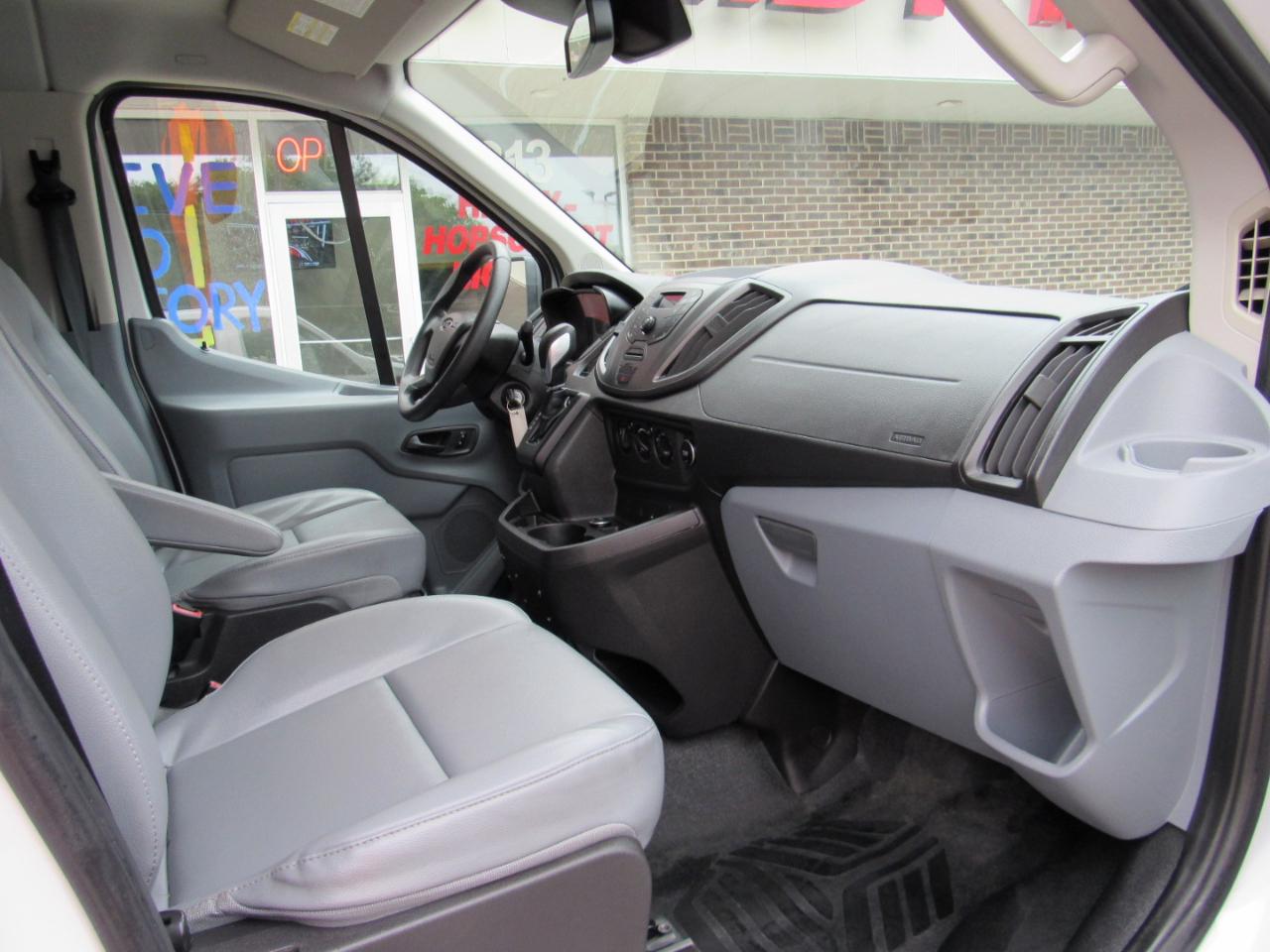 Ford Transit Wagon  2016