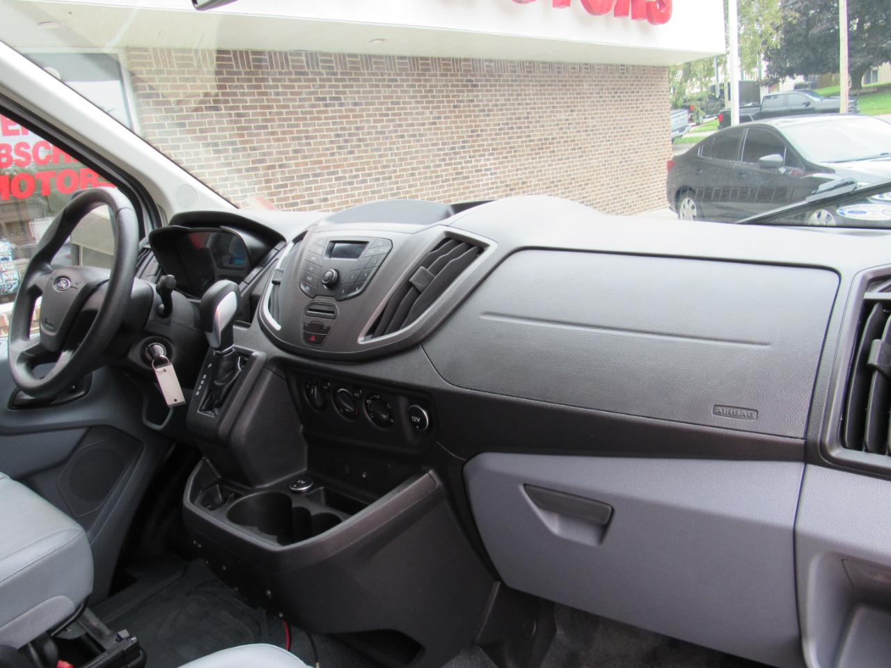 Ford Transit Wagon  2016