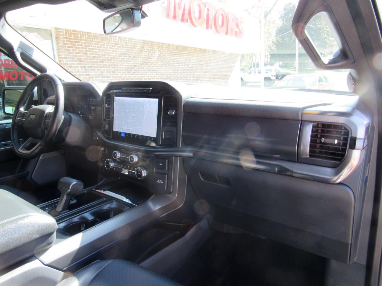 Ford F-150 Lariat SuperCrew 4WD 2024
