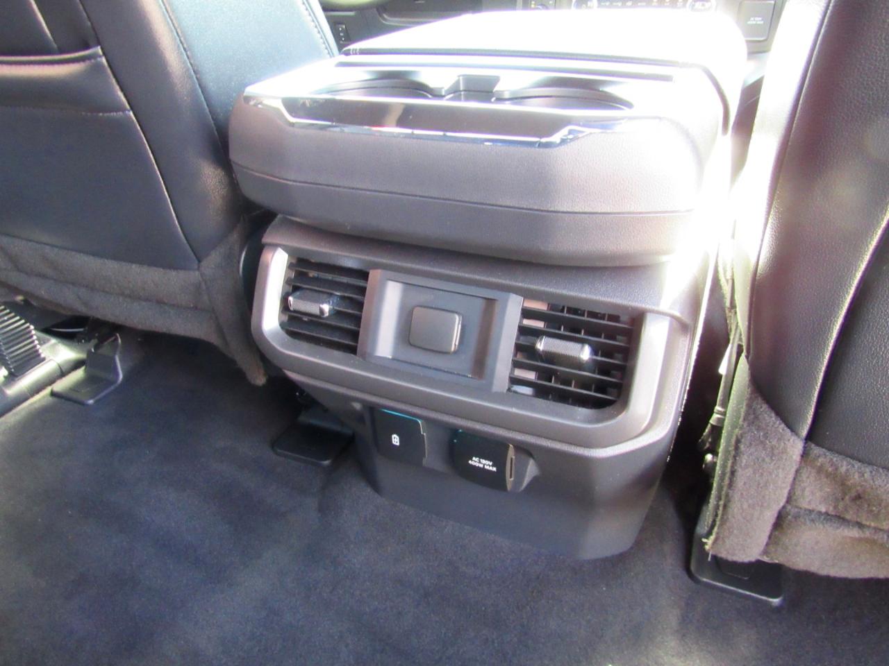 Ford F-150 Lariat SuperCrew 4WD 2024