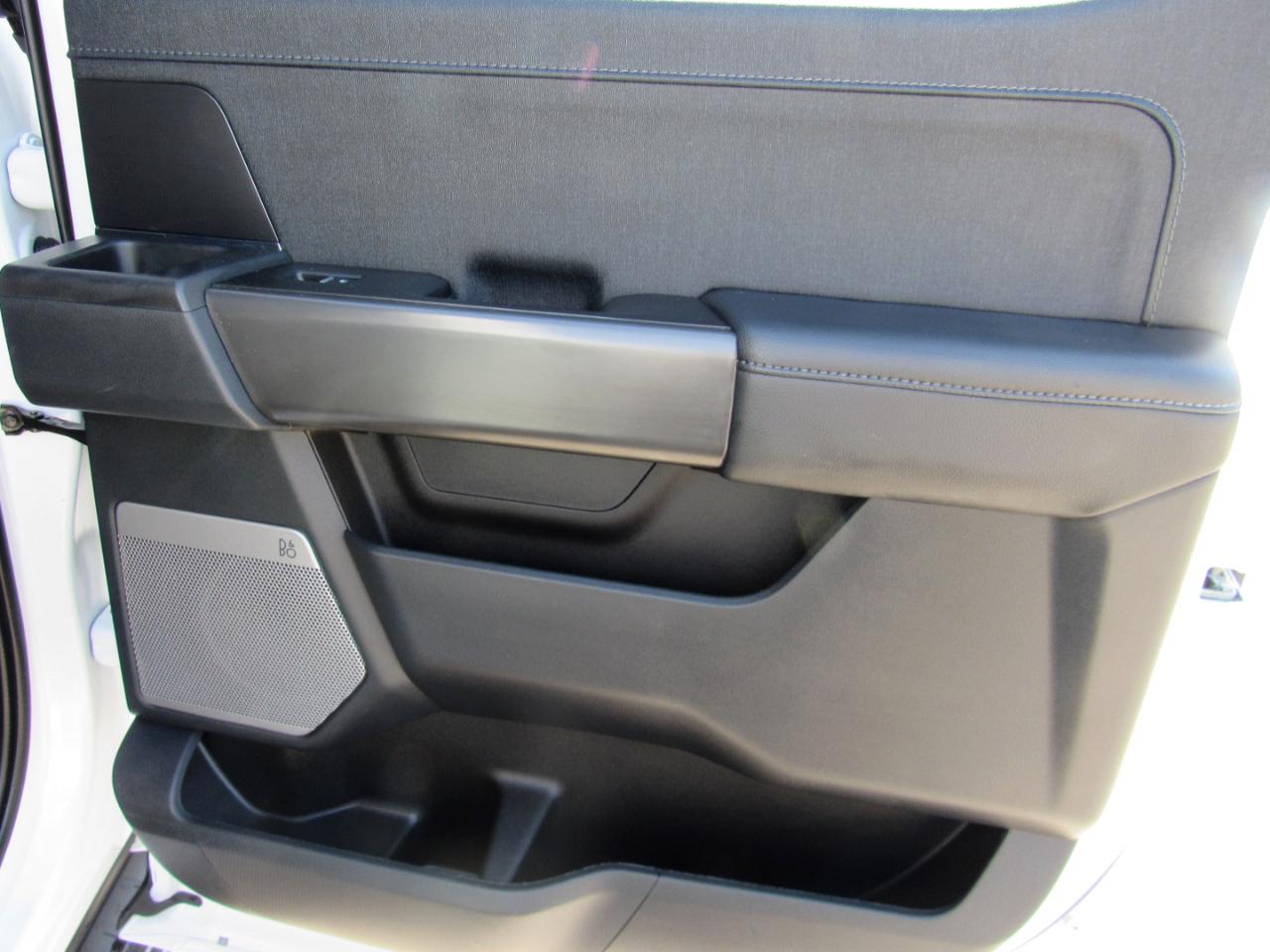 Ford F-150 Lariat SuperCrew 4WD 2024