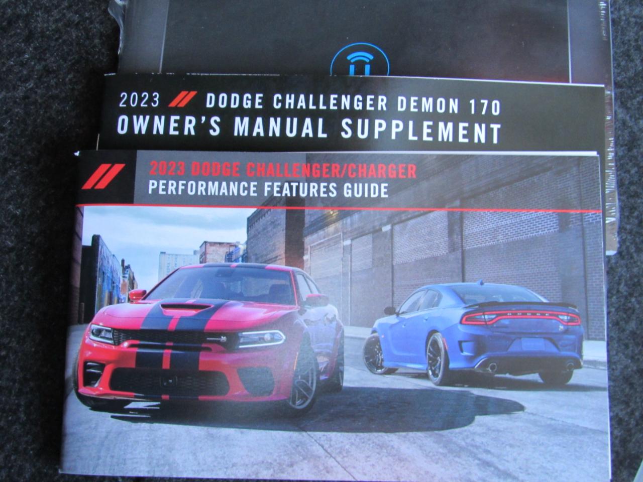 Dodge Challenger  2023