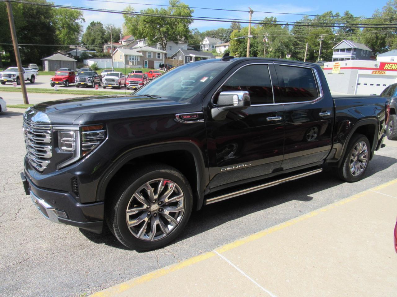 GMC Sierra 1500 Denali Crew Cab 4WD 2026