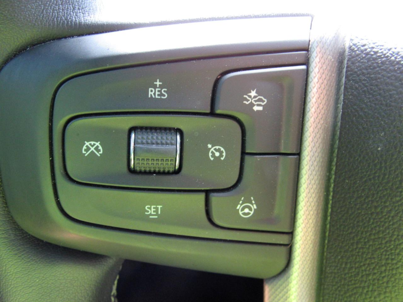GMC Sierra 1500 Denali Crew Cab 4WD 2026