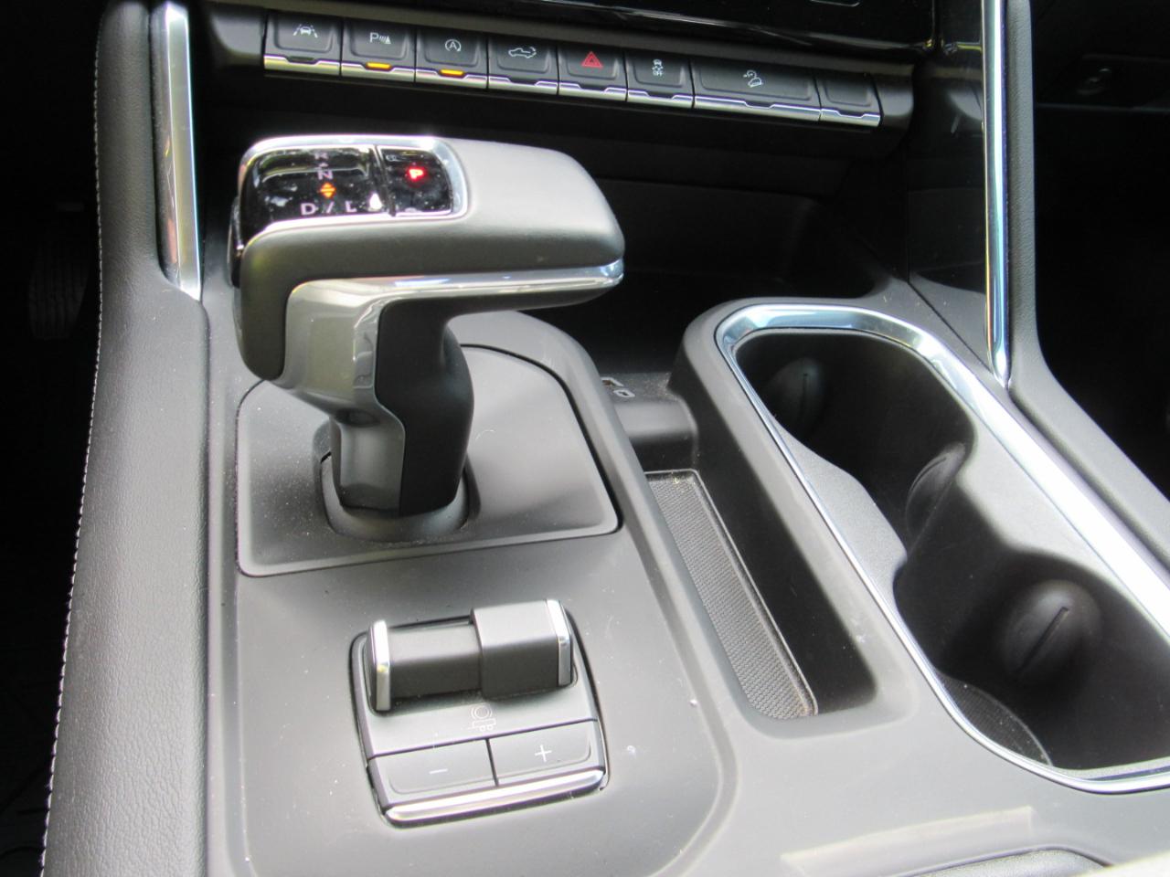GMC Sierra 1500 Denali Crew Cab 4WD 2026