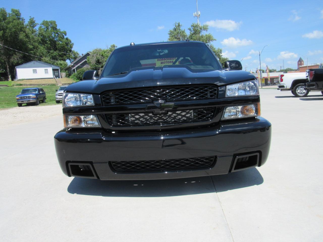 Chevrolet Silverado SS  2004