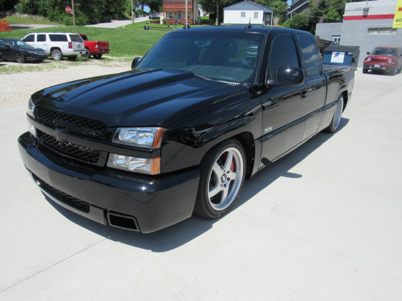 Chevrolet Silverado SS  2004