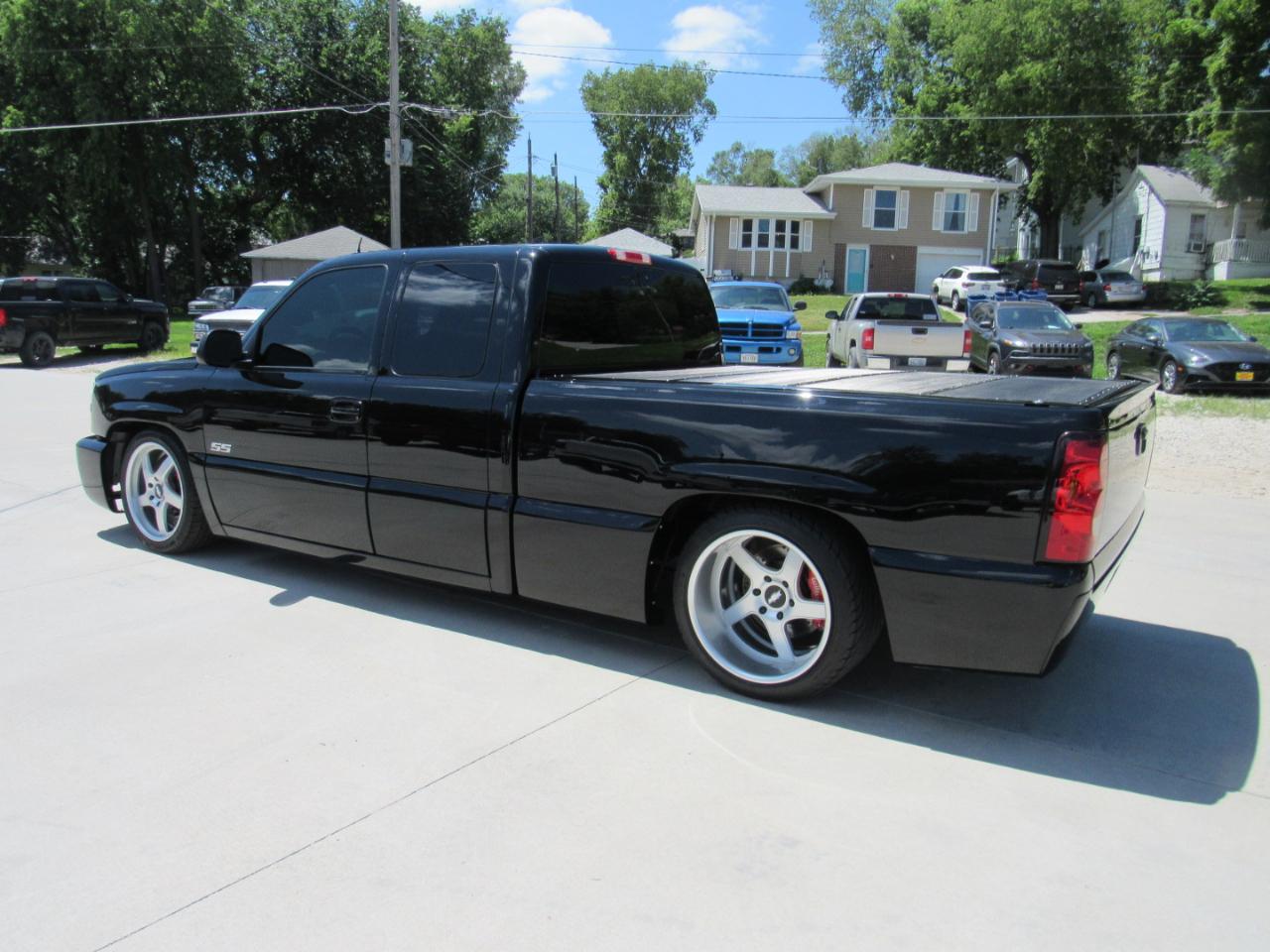 Chevrolet Silverado SS  2004