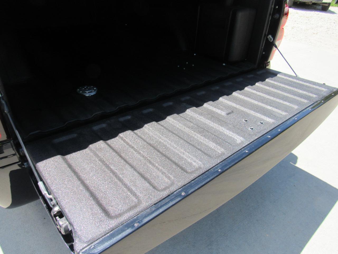 Chevrolet Silverado SS  2004