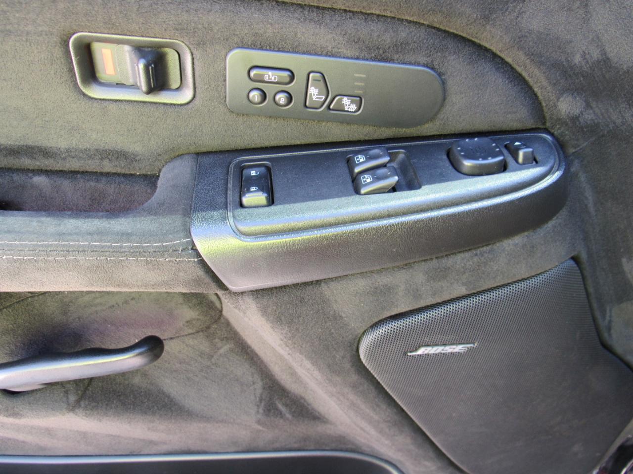 Chevrolet Silverado SS  2004