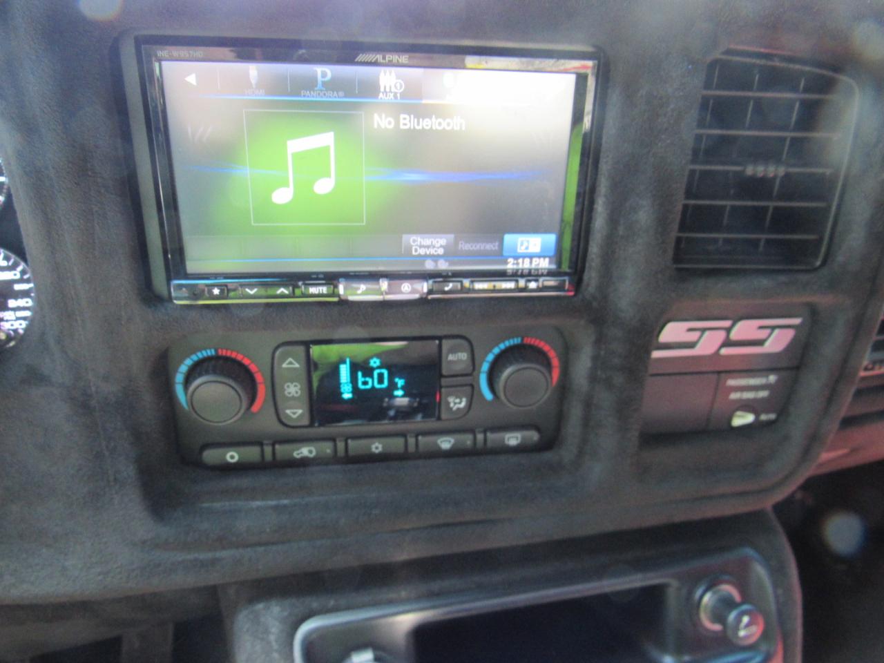 Chevrolet Silverado SS  2004