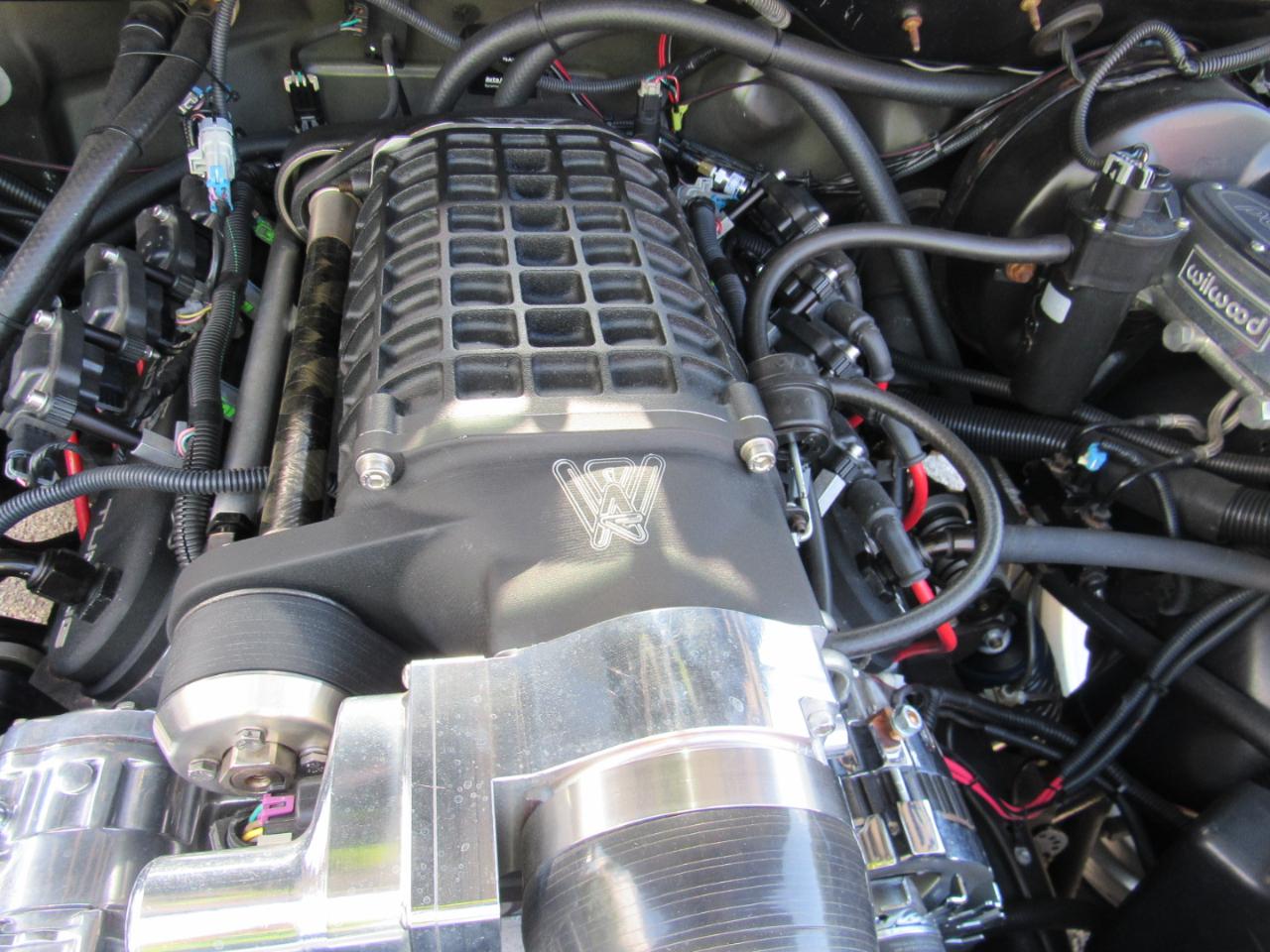 Chevrolet Silverado SS  2004