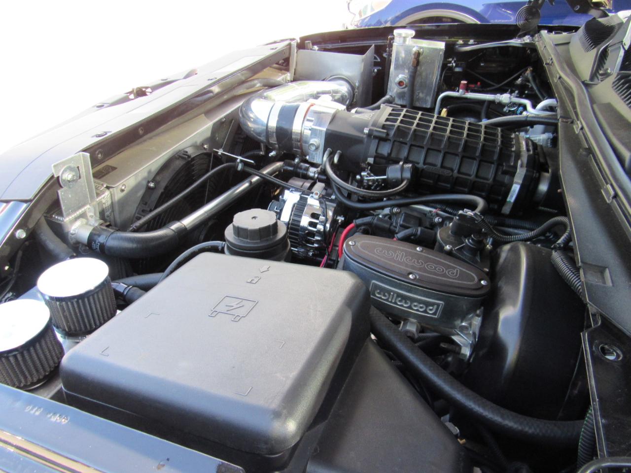 Chevrolet Silverado SS  2004