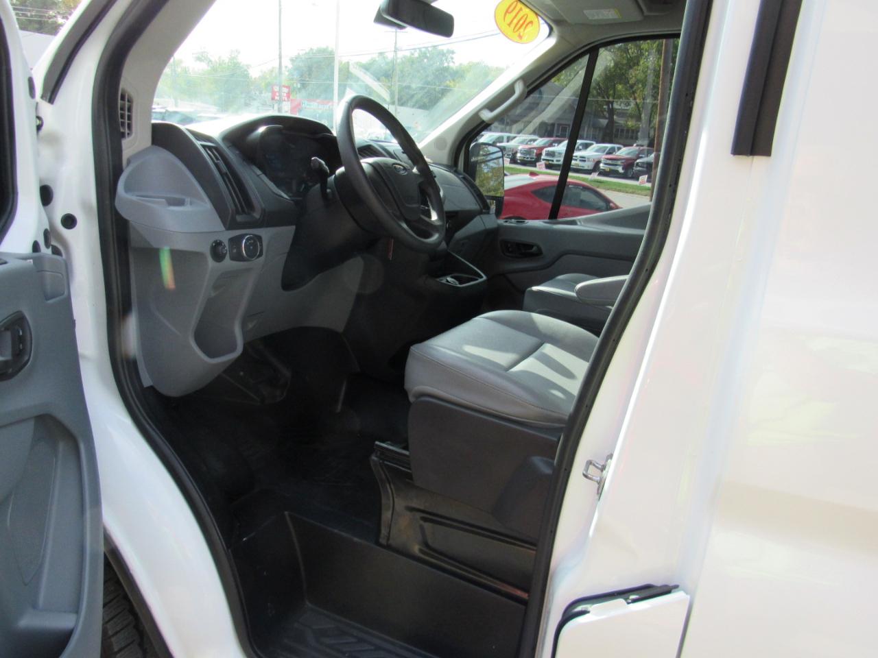 Ford Transit Van T-150 130" Med Rf 8600 GVWR Sliding RH Dr 2019