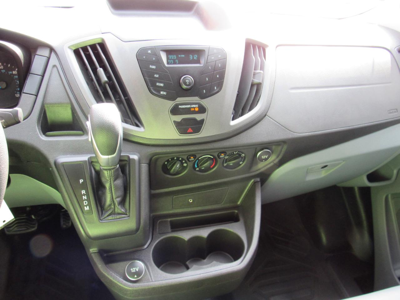 Ford Transit Van T-150 130" Med Rf 8600 GVWR Sliding RH Dr 2019