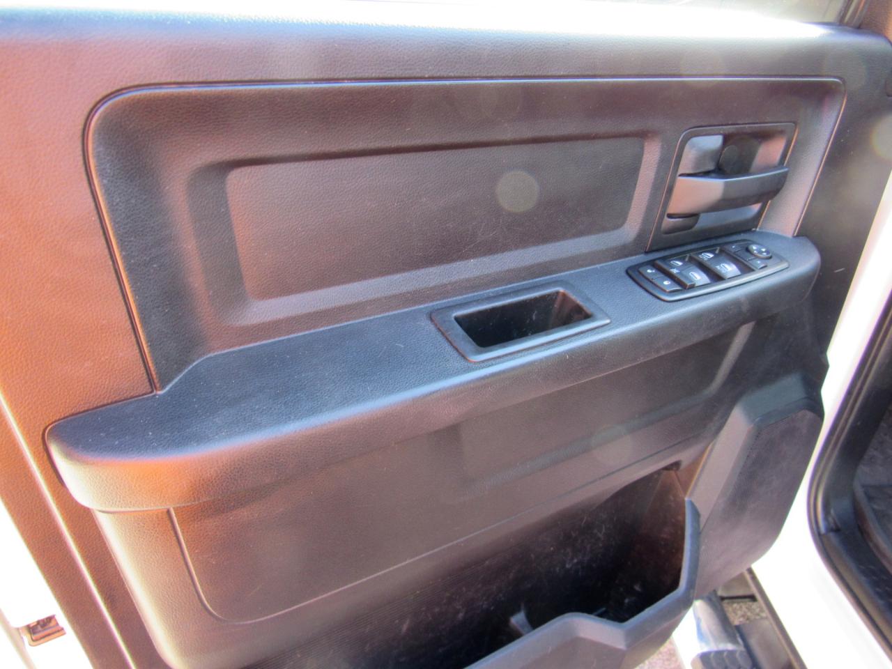 RAM 2500 Tradesman Crew Cab 4WD 2015