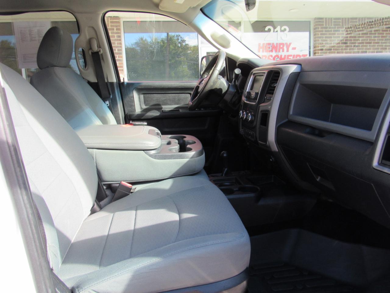 RAM 2500 Tradesman Crew Cab 4WD 2015