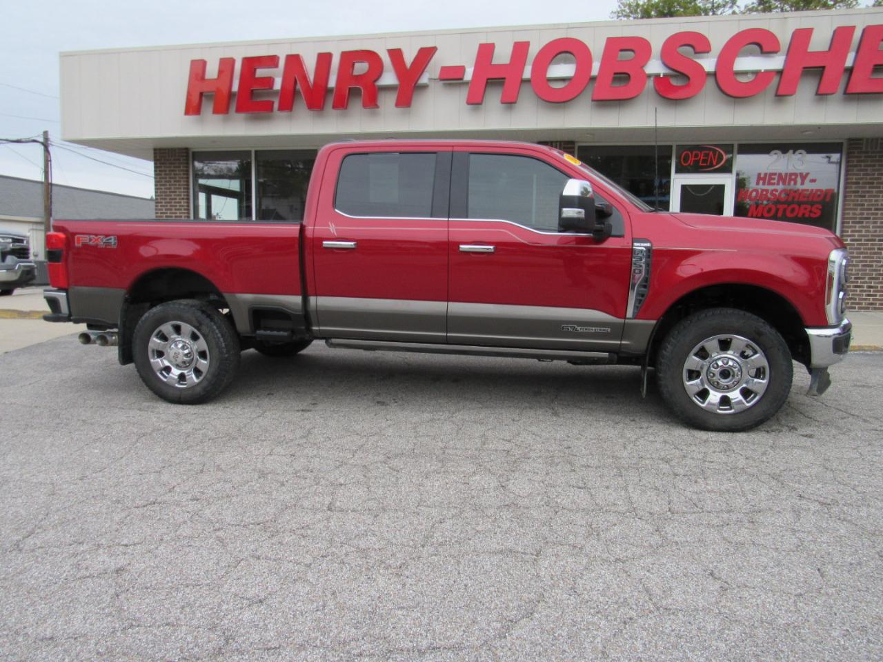 Ford Super Duty F-350 SRW  2024