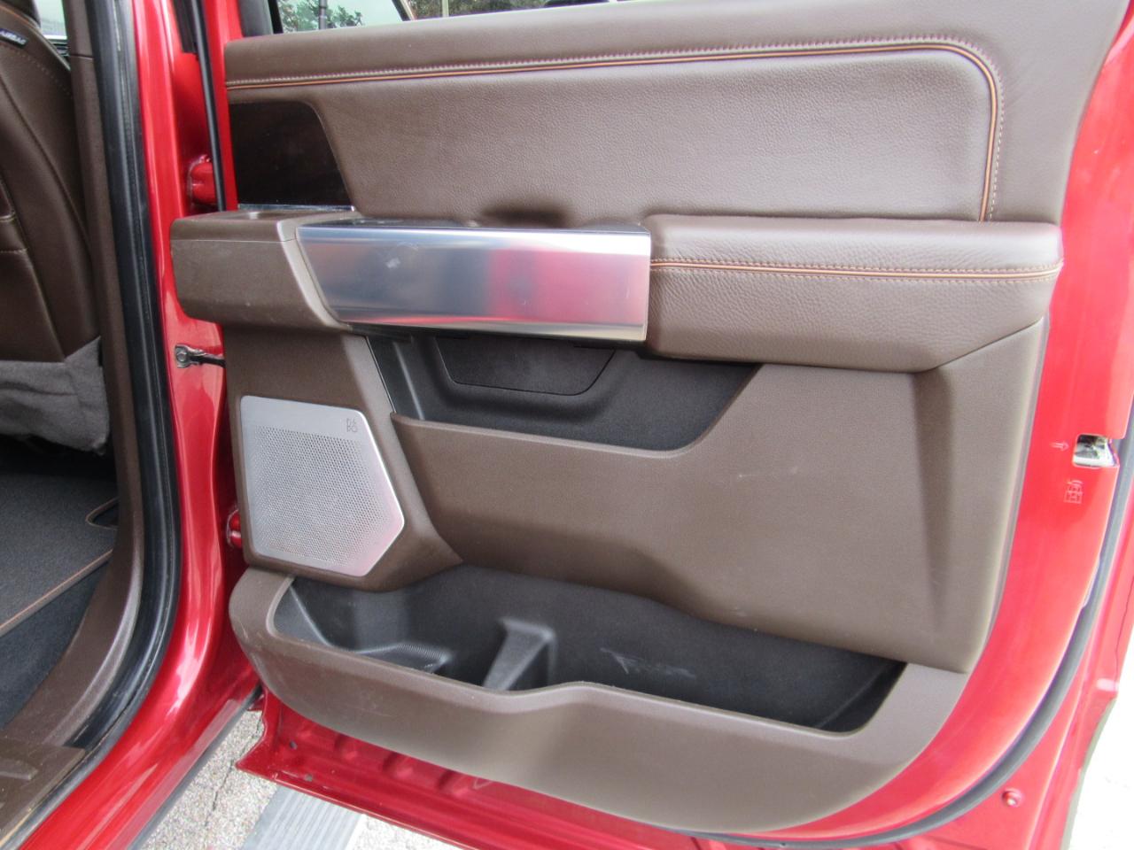 Ford Super Duty F-350 SRW  2024