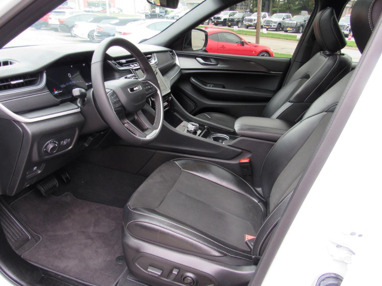 Jeep Grand Cherokee L  2025