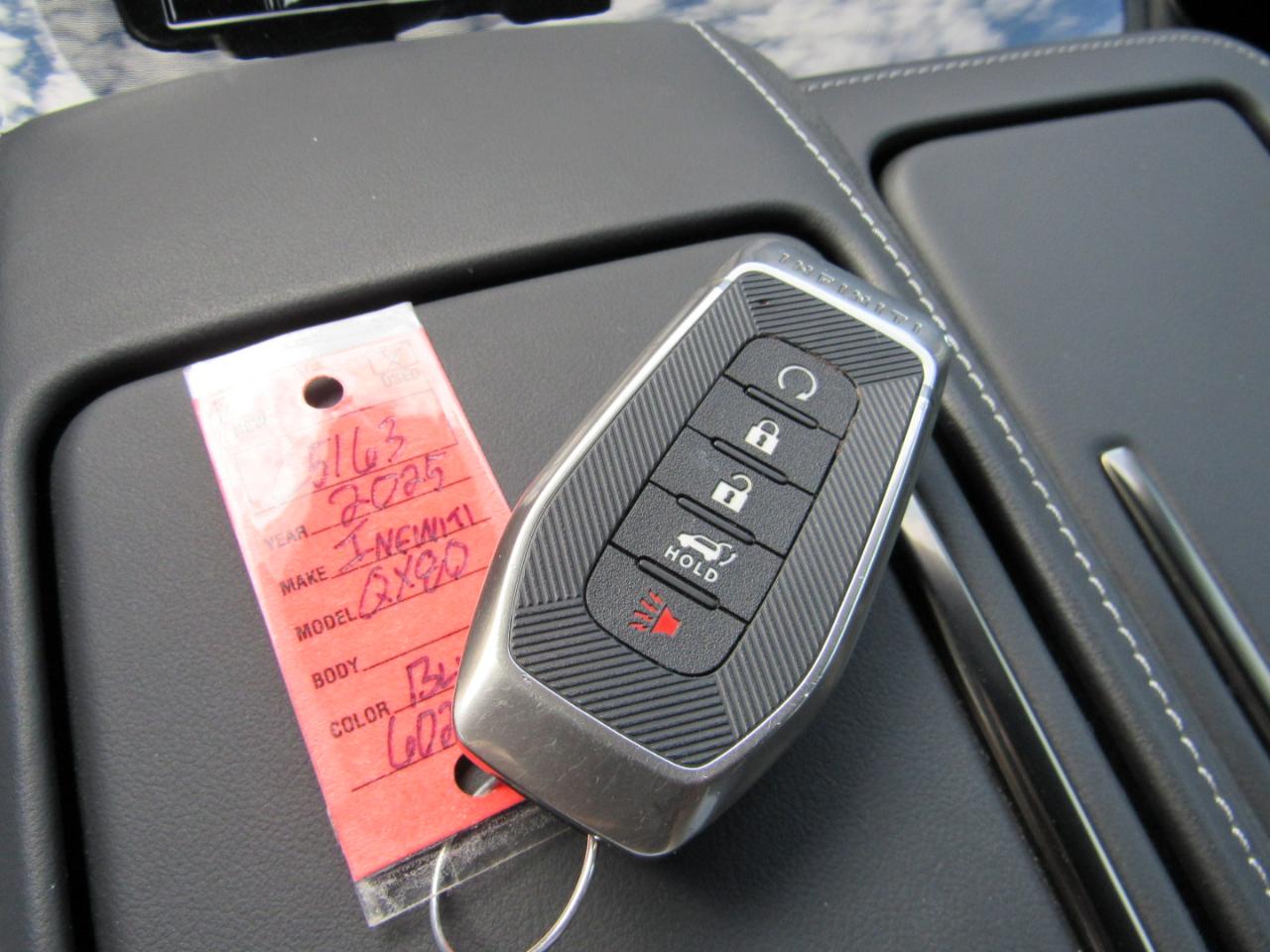 Infiniti QX80 AUTOGRAPH AWD 2025