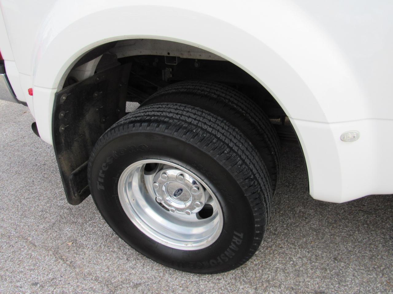 Ford Super Duty F-350 DRW  2022