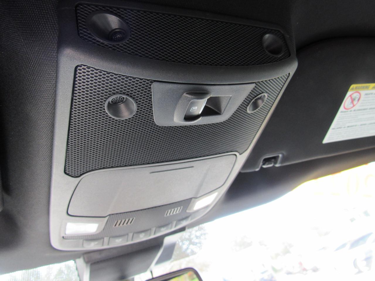 Ford Super Duty F-350 DRW  2022