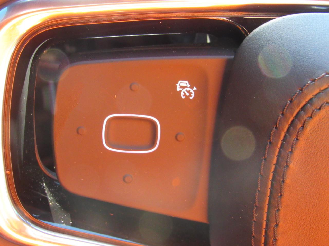 Lincoln Nautilus Premiere AWD 2025