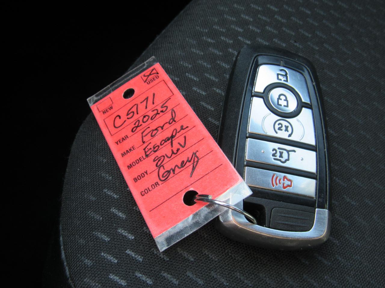 Ford Escape ST-Line Select AWD 2025
