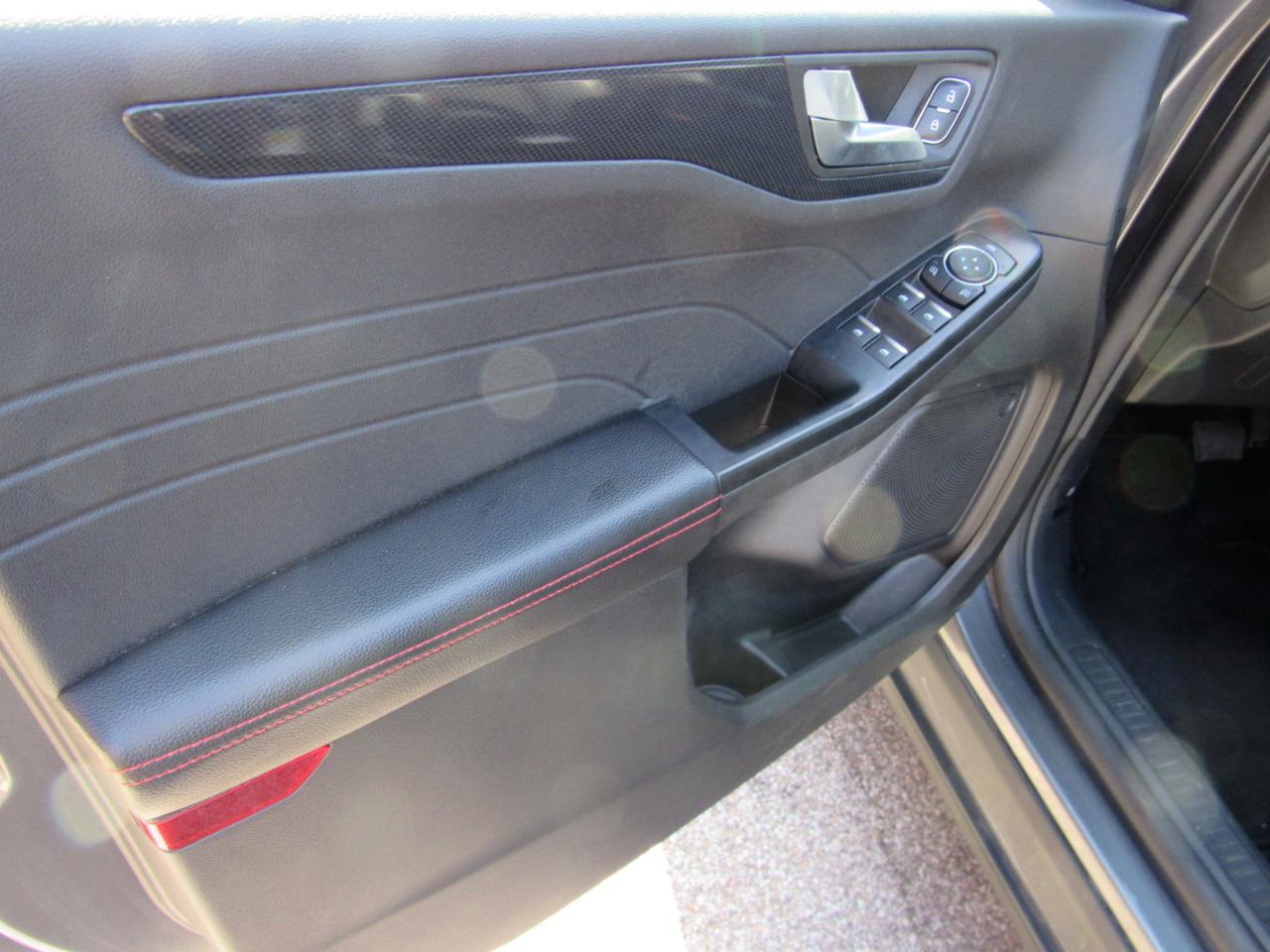 Ford Escape ST-Line Select AWD 2025