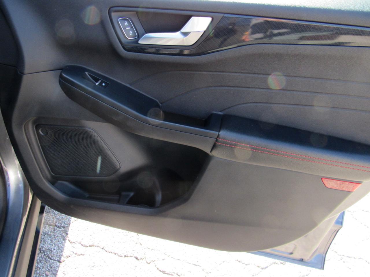 Ford Escape ST-Line Select AWD 2025