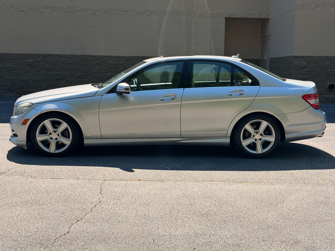 Mercedes-Benz C-Class C300 Sport Sedan 2011