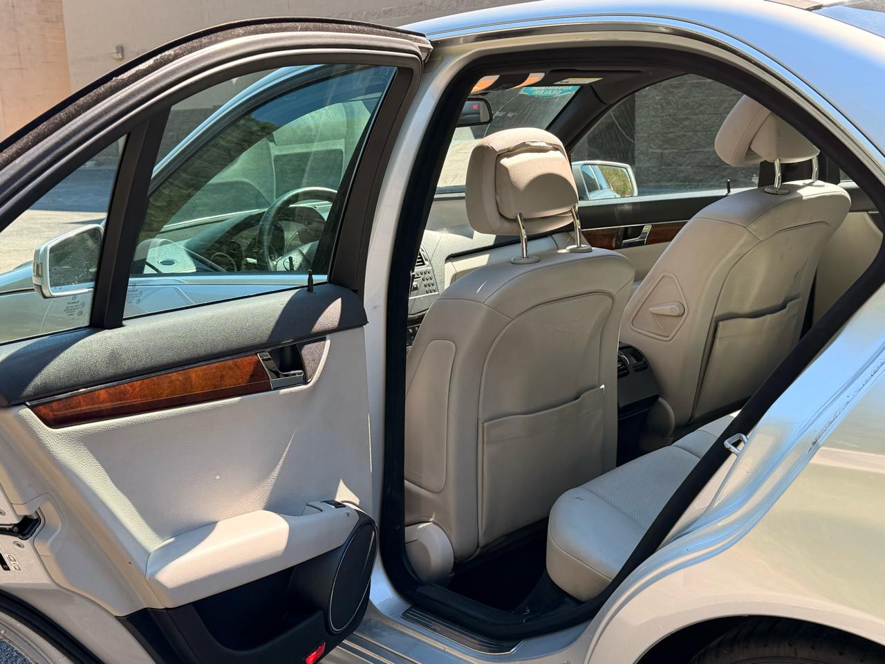 Mercedes-Benz C-Class C300 Sport Sedan 2011