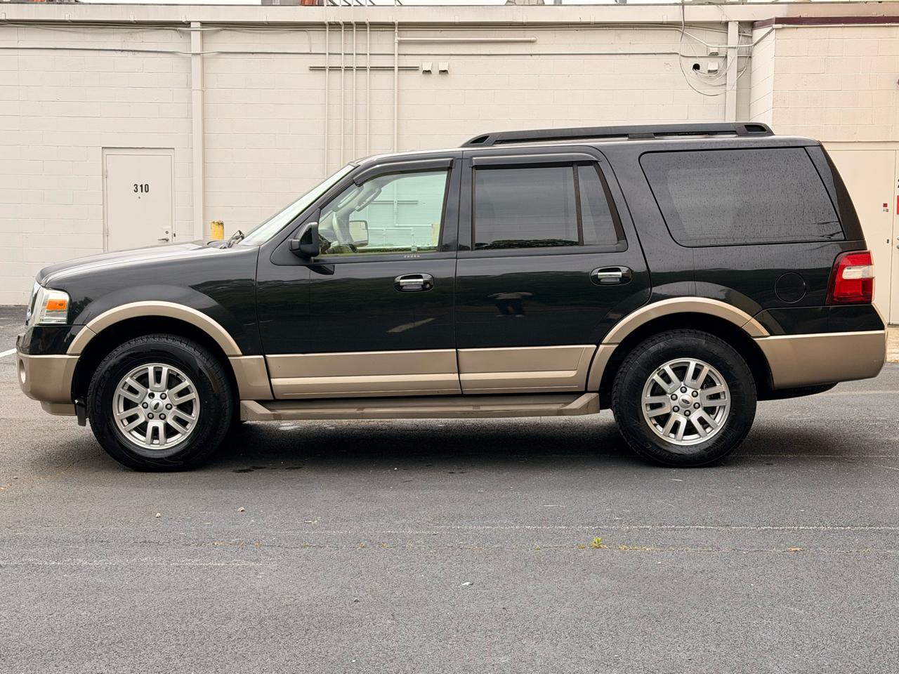 Ford Expedition King Ranch 2WD 2013
