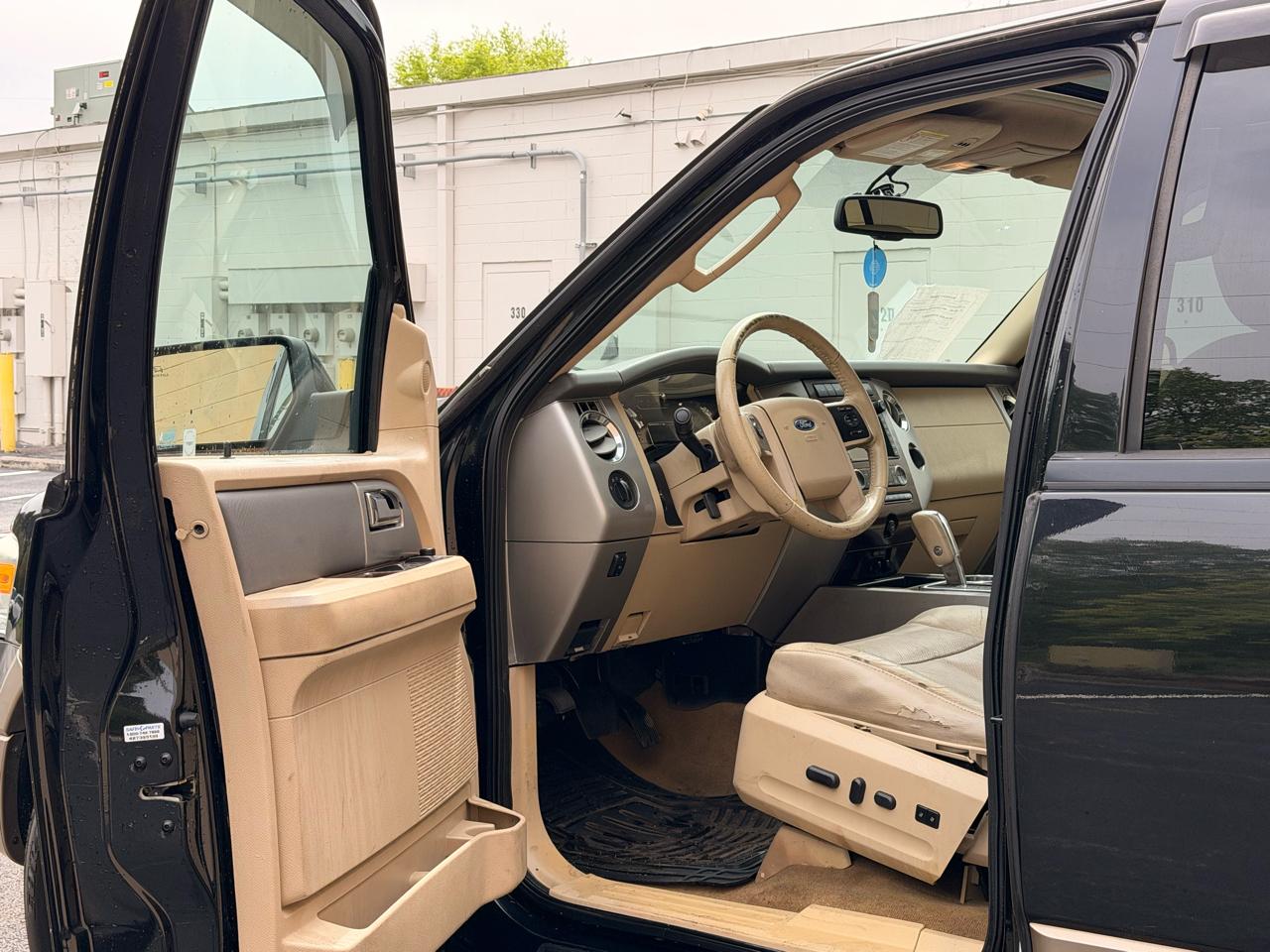 Ford Expedition King Ranch 2WD 2013