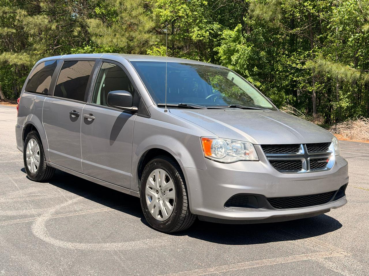 Dodge Grand Caravan SE 2020