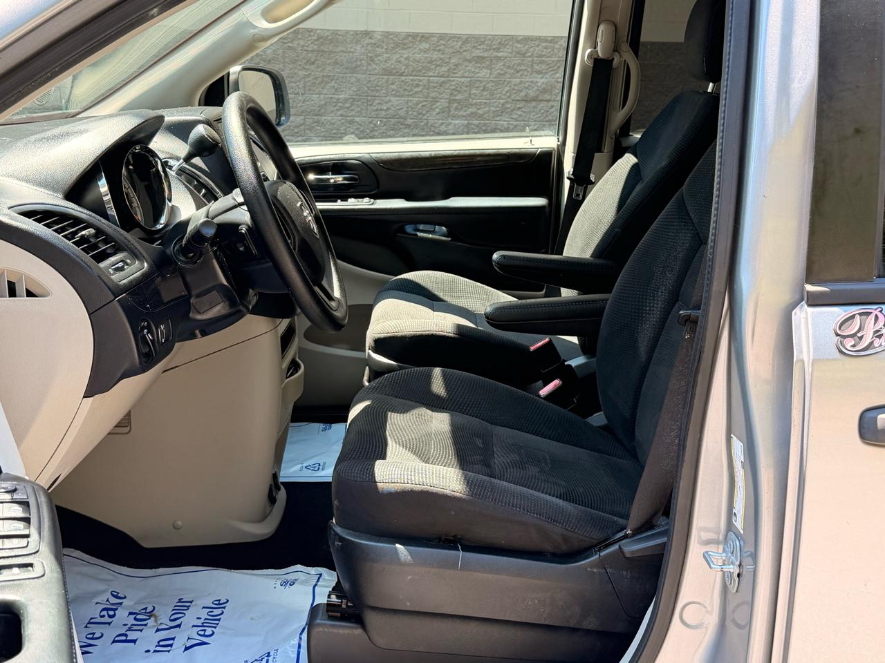 Dodge Grand Caravan SE 2020