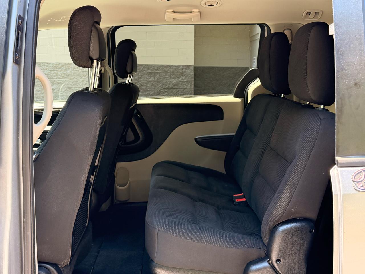 Dodge Grand Caravan SE 2020