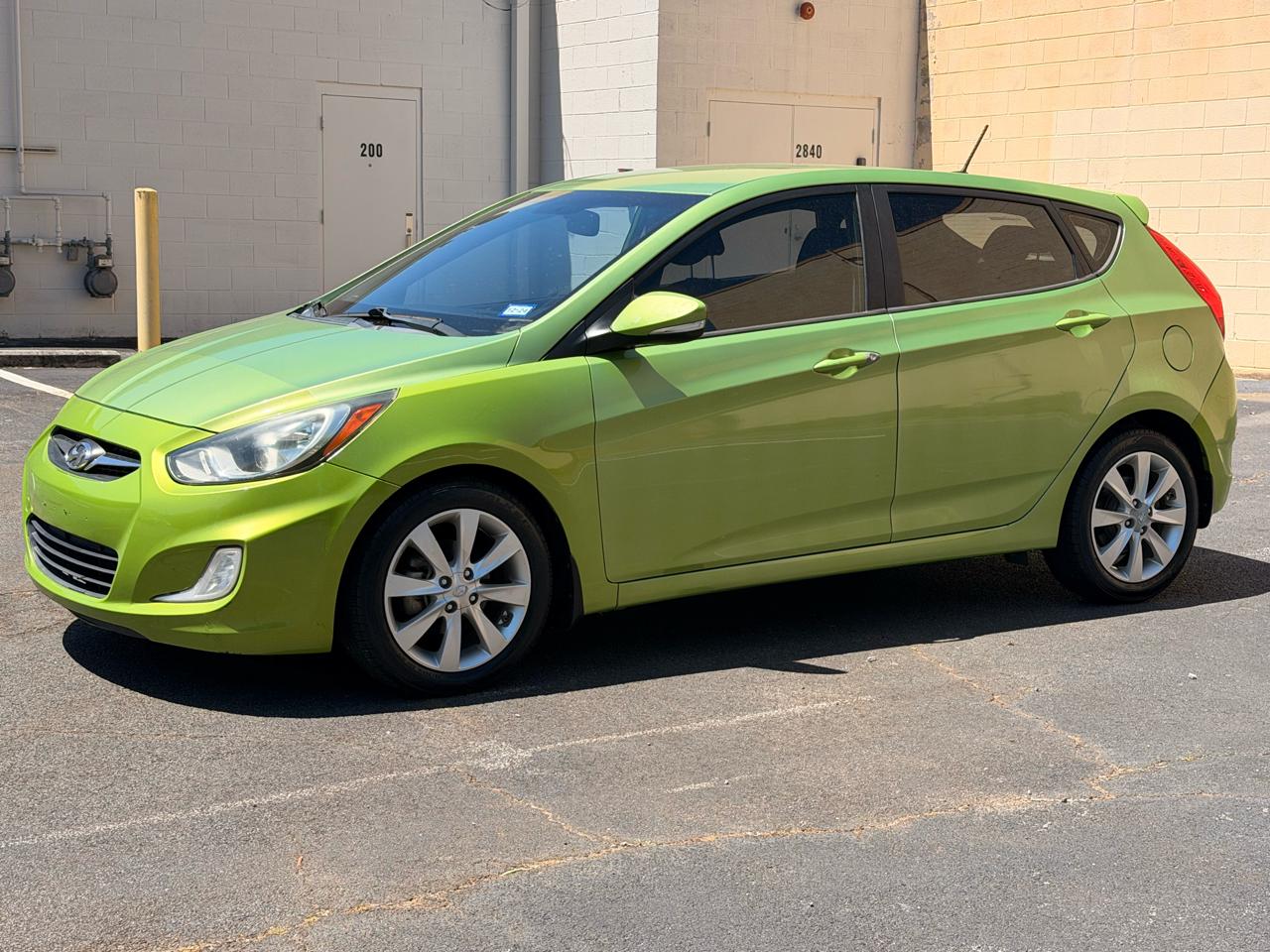 Hyundai Accent SE 5-Door 2013