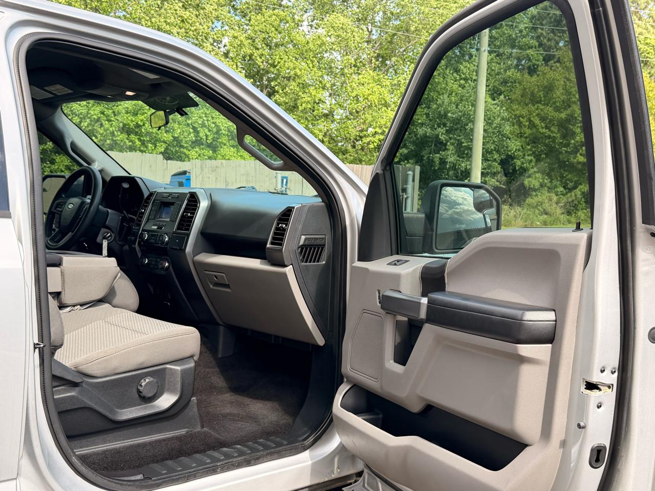 Ford F-150 XL SuperCrew 5.5-ft. Bed 2WD 2018