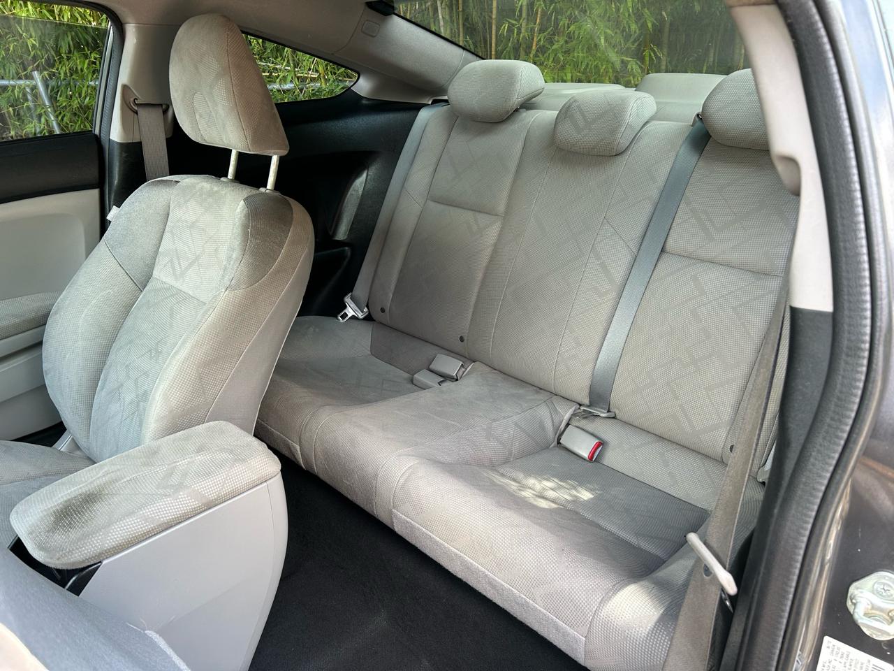 Honda Civic LX Coupe 5-Speed AT 2012