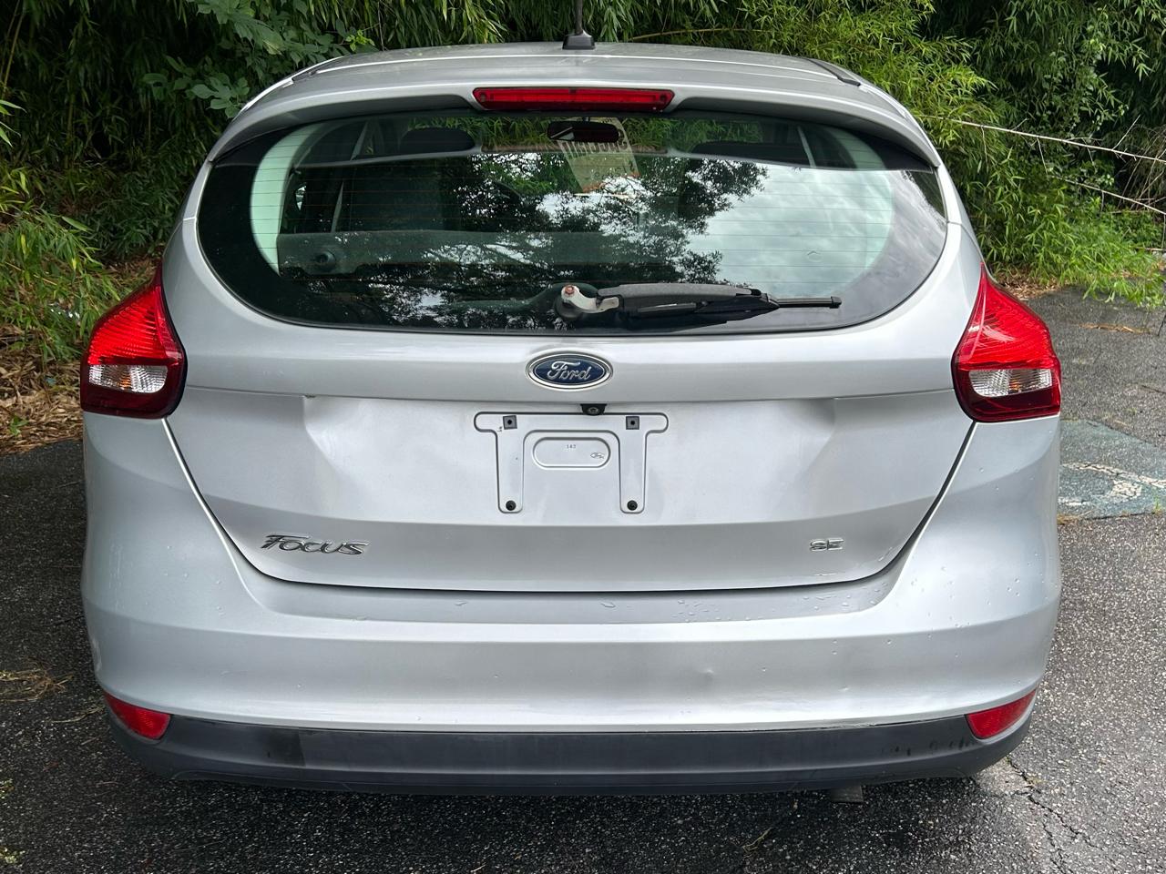 Ford Focus SE Hatch 2015