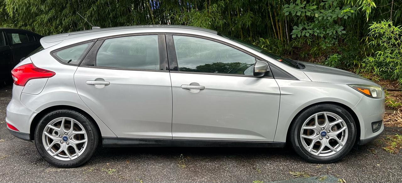 Ford Focus SE Hatch 2015