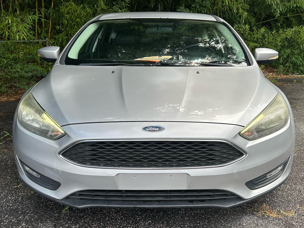 Ford Focus SE Hatch 2015
