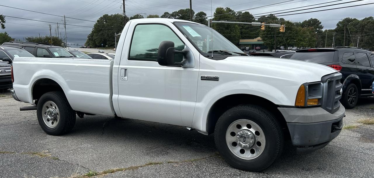 Ford F-250 SD XL 2WD 2005